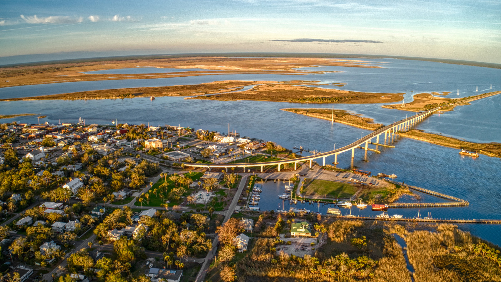 Florida'nın En İyi Korunan Sırlarından Biri Muhteşem Deniz Ürünleri İçeren Körfez Kıyısı Gemisi